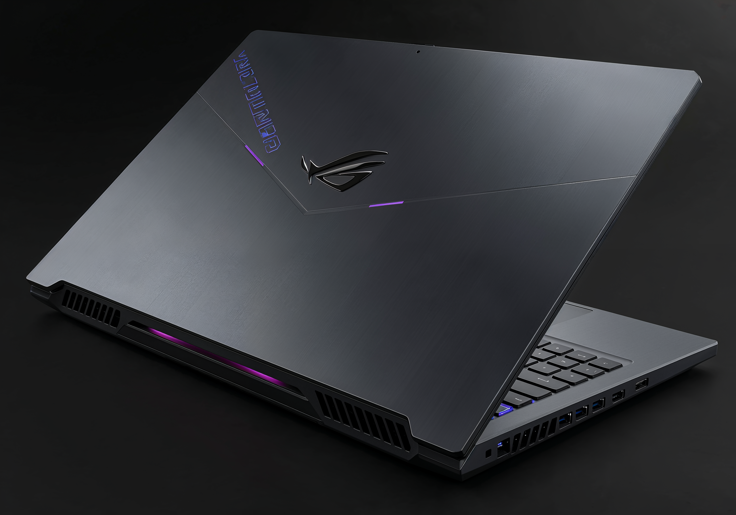 Rog Strix G18 - Back View